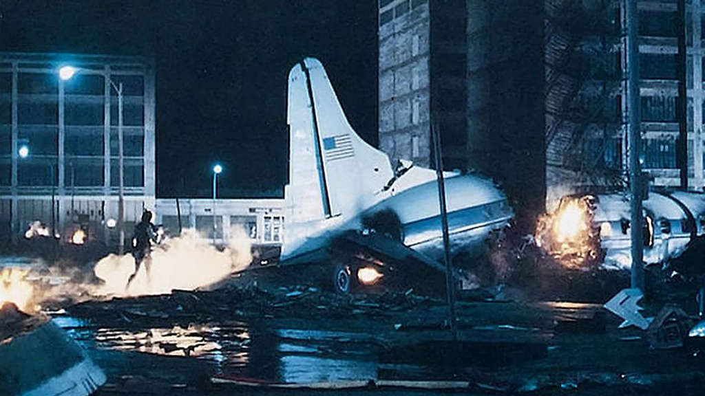 Imagem 2 da matéria: Zack Snyder confirma próximo filme e revela novos detalhes de Fuga de Nova York