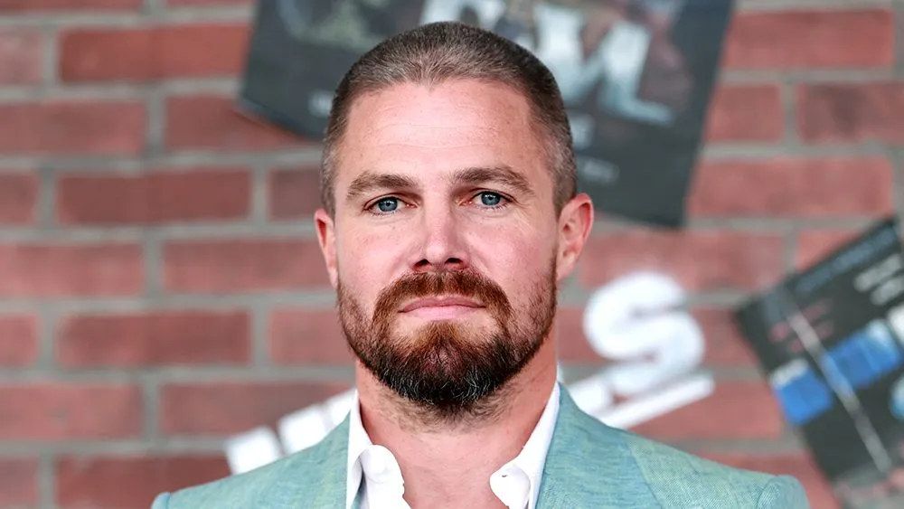 Imagem 5 da matéria: Stephen Amell provoca retorno do Arqueiro Verde e reacende esperança dos fãs de Arrow
