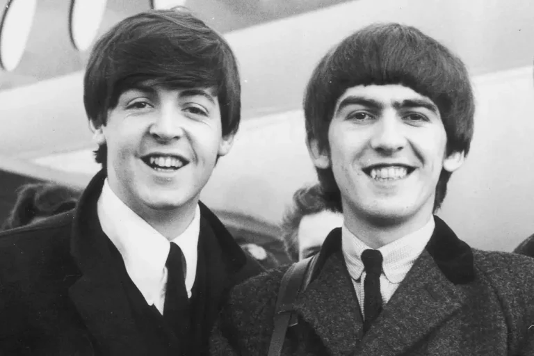 Paul-McCartney-George-Harrison-01-051526-457c041
