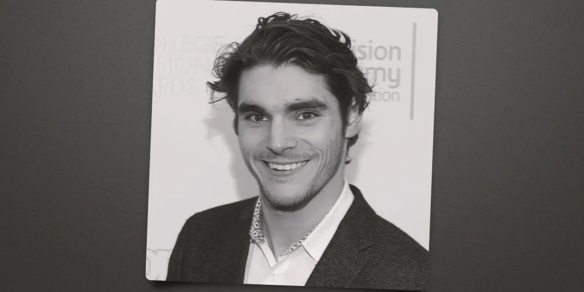 RJ-Mitte-Obit-Template-Headshot-Getty-H-2026
