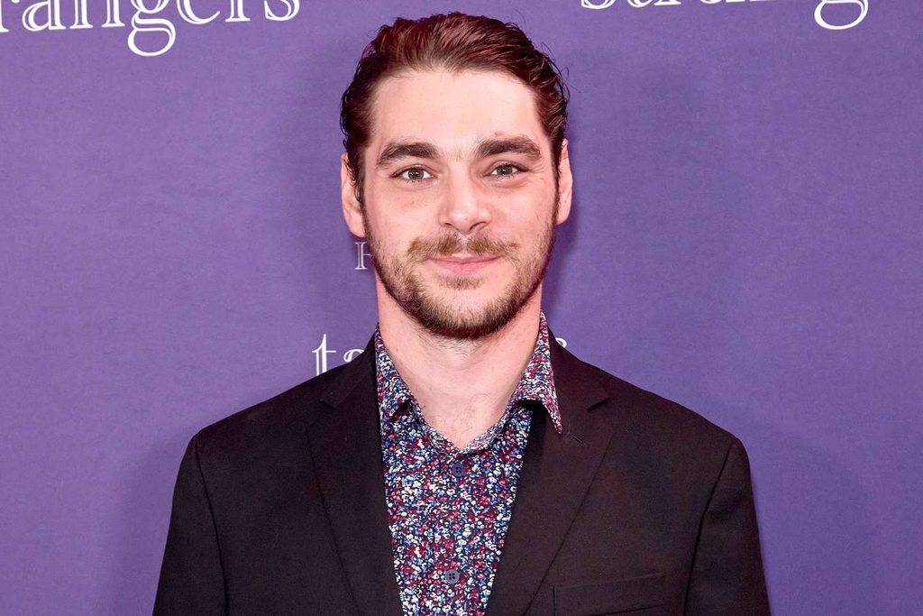 Imagem 2 da matéria: Morre RJ Mitte, ator que interpretou o filho de Walter White em Breaking Bad, aos 34 anos